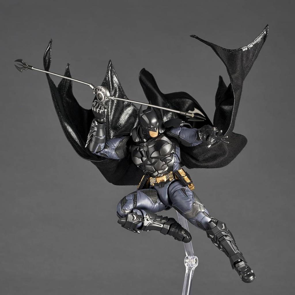 Revoltech Amazing Yamaguchi Batman Arkham Knight Action Figure