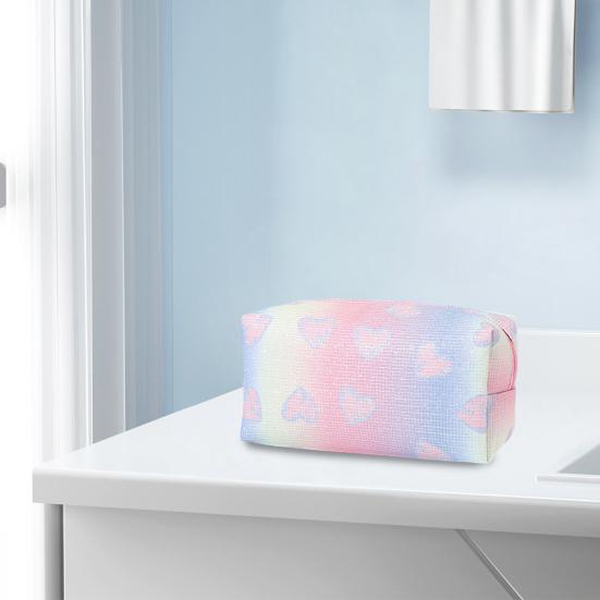 Makeup Bag Zipper Closure Waterproof Large Capacity Travel Toiletry Bag Heart Pattern Makeup Organizer Case