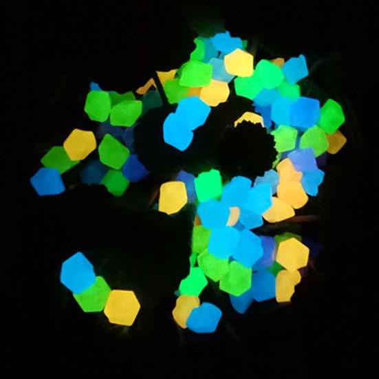 100 шт. Аквариумный камень, экологически чистый, красивый, портативный, светящийся в темном ромбе, светящаяся каменная рыба