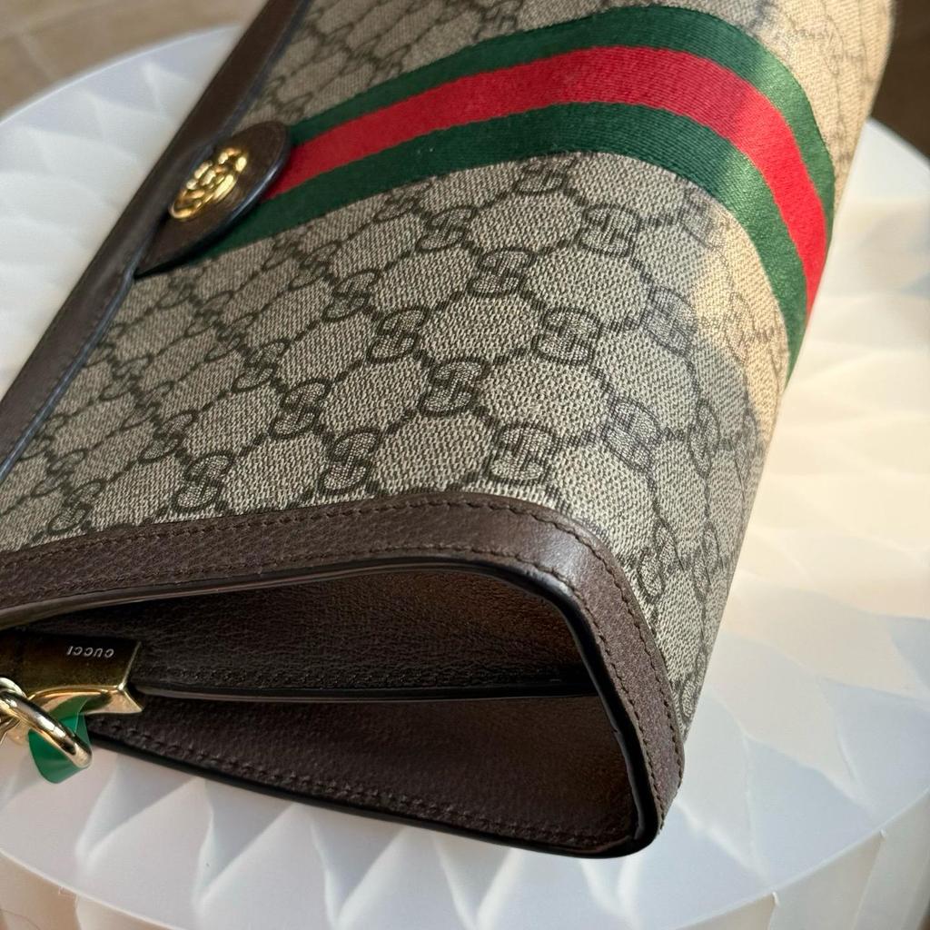 [Б/У] Маленькая сумка через плечо Gucci Ophidia 'GG Supreme' - Очень хорошее состояние #G58HT3