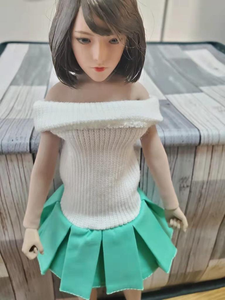 Scale Winter Beauty Sexy Woman One Piece Skirt for Action Figures and Body Not [TOYBARJAPAN] 1/6 (Head Included)