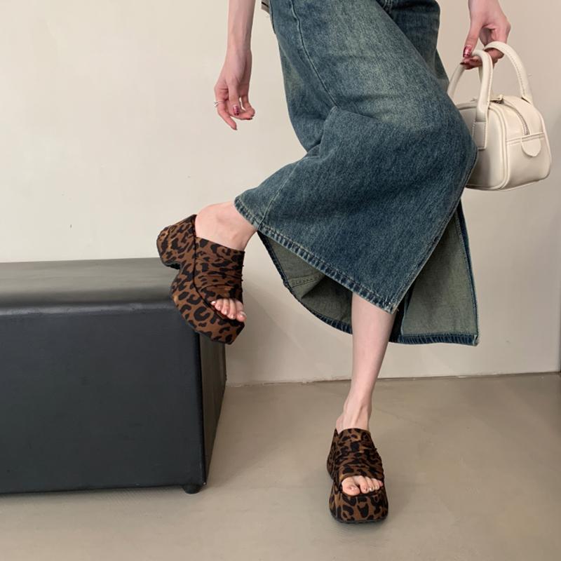 Летняя мода Открытый носок Леопардовый принт Платформа Тапочки на танкетке Женские Туфли на массивном каблуке Zapatos De Mujer