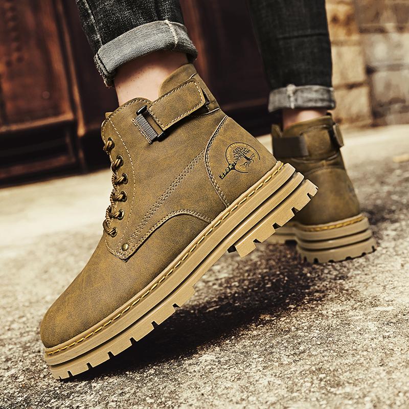 Luxury Brand Men Fashion Ankle Boots Breathable Antiskid Outdoor Hiking Boots Autumn New Shoes Light Non-slip Men Desert Boots