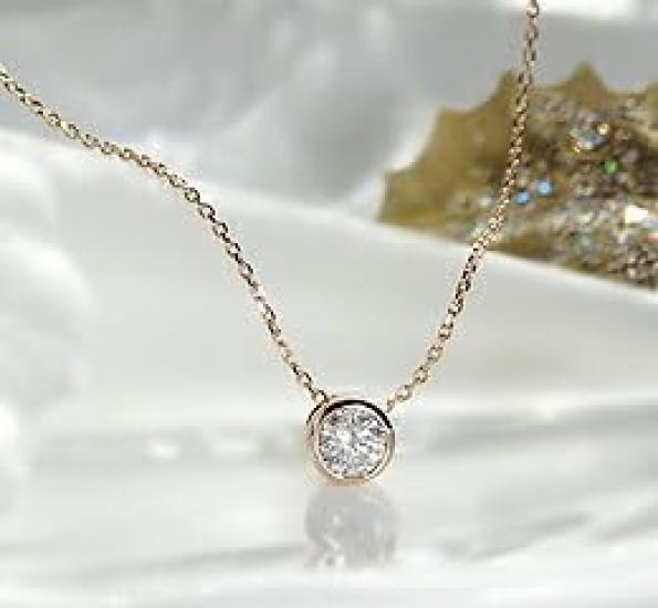 Nude Solitaire Diamond 18k Желтое Каратный Солитерный Бриллиант с Простой Оправой 18k Качество Кожи Сертификат Включен [Венеция] 0.1ct Ожерелье, Золото,