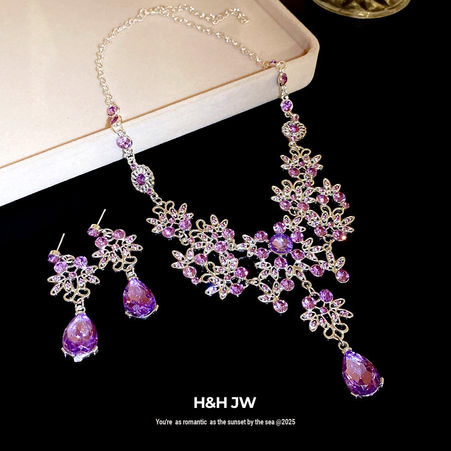 European and American diamond-encrusted flower hollow water drop pendant earrings light luxury high-end bracelet court style elegant and exquisite set