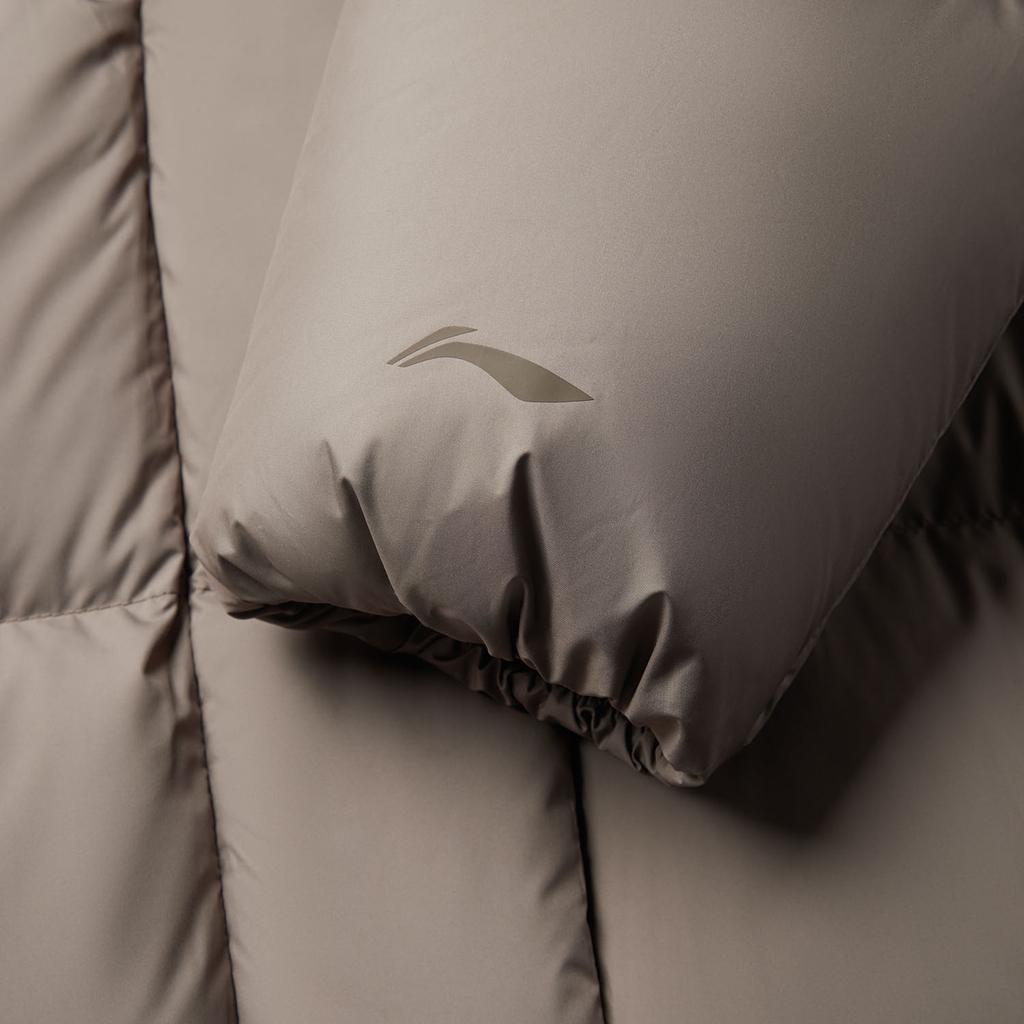 Li Ning Hot Pot Down Series свободная однотонная куртка с капюшоном для улицы, устойчивая к холоду, повседневная теплая длинная куртка-пуховик для женщин, верхняя одежда, цвет дерева-серо-коричневый AYMU232-8