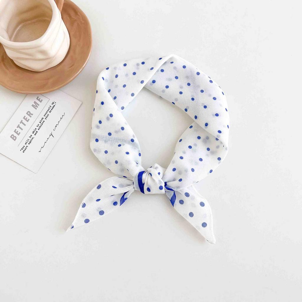 [18 cotton and linen] Korean version ins simple and cute polka dot small square scarf spring and summer new fashionable versatile multi-purpose scarf
