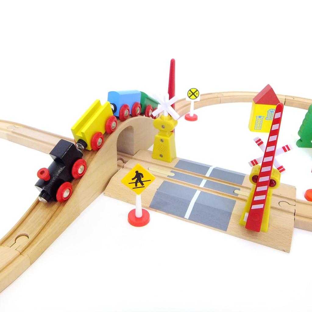 Деревянные рельсы, простые и легкие в сборке, набор для игры в восьмерку, звуковой набор для железнодорожного переезда, игрушечный поезд Maxim, обучающая игрушка в подарочной упаковке