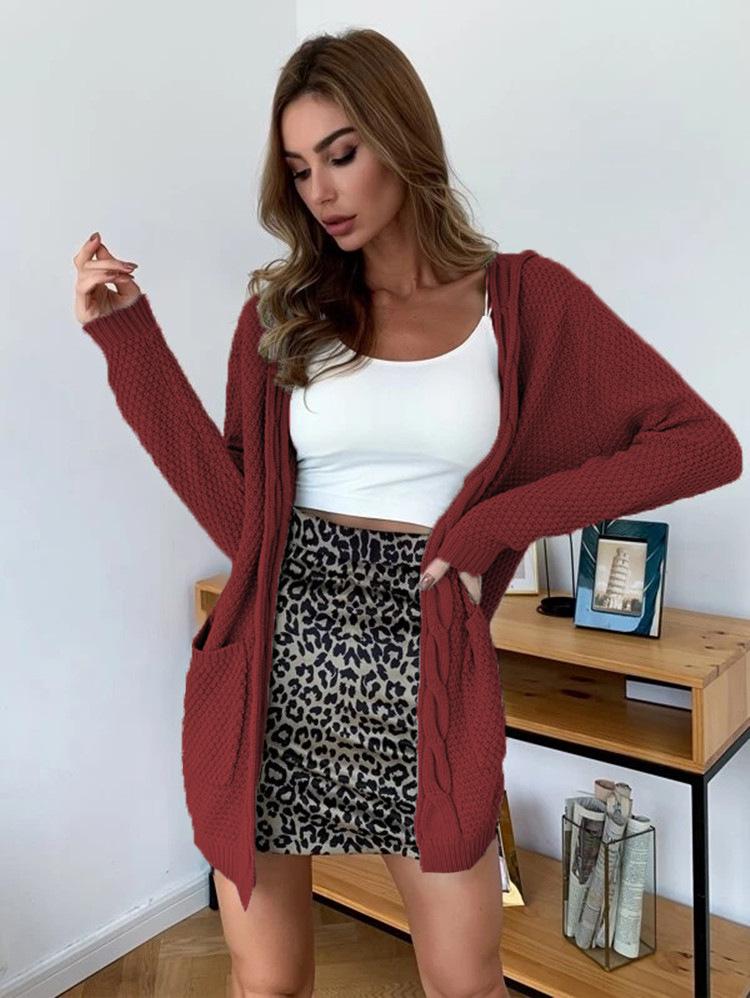 Женский повседневный кардиган с капюшоном - средней длины, крупной вязки, зима 2025