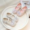 Осень 2025 новые детские хрустальные туфли бабочки для девочек одинарные кожаные туфли модные с квадратным носком туфли принцессы мягкая подошва одноклассница