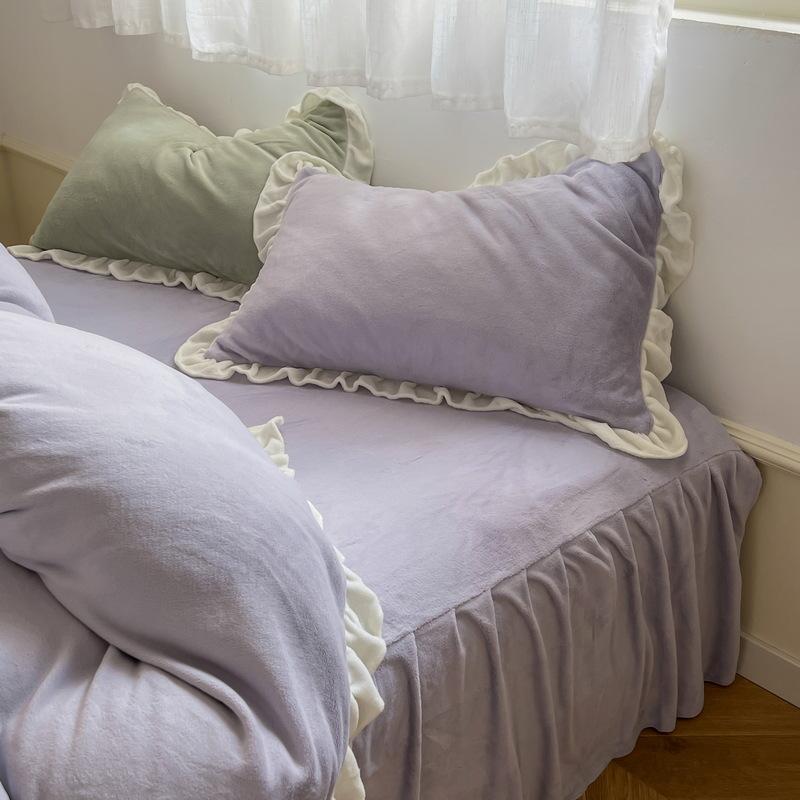 Ins Solid Milk Velvet Four Piece Lace Coral Velvet Quilt Cover Thickened Warm Bed Sheet Flannel Bedding