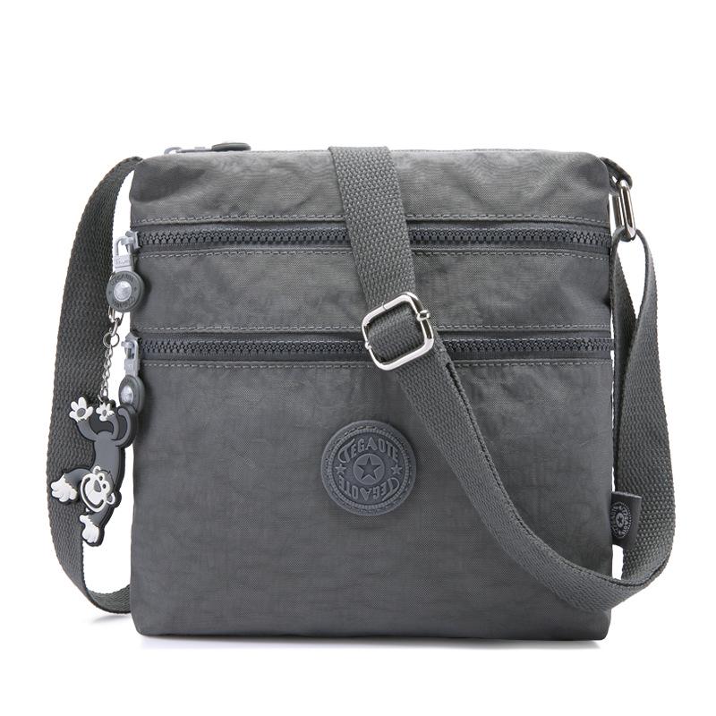Versatile Lightweight Water-Repellent Nylon High-Top Shoulder Messenger Bag