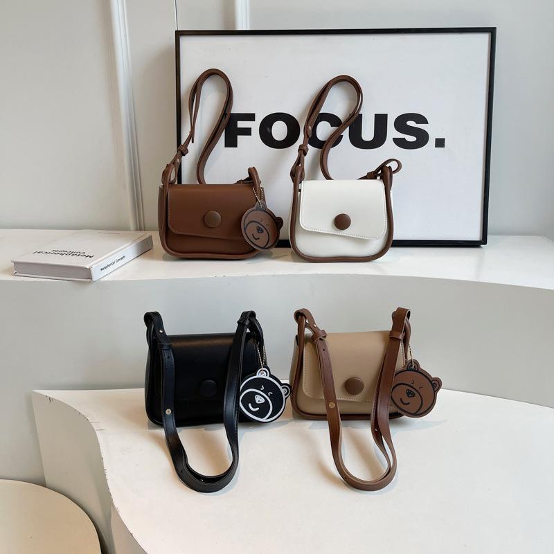 Женская сумка Нишевый дизайн Универсальная мода Изысканный шелковый шарф Маленькая квадратная сумка Сумка через плечо Сумка-мессенджер