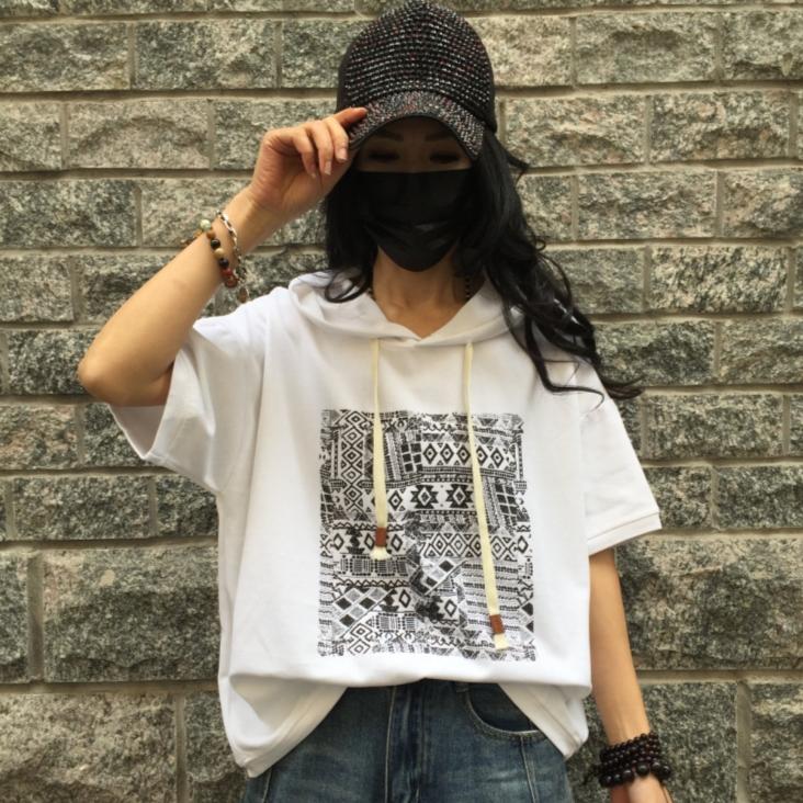 DIMANAF 2025 Летняя толстовка с капюшоном из хлопка Женская футболка с принтом в полоску с коротким рукавом Свободная белая черная