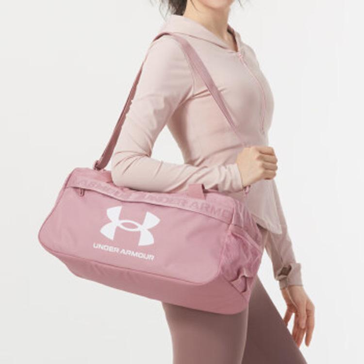 Under Armour 22-литровый полиэстеровый дорожный рюкзак унисекс Serums Powder