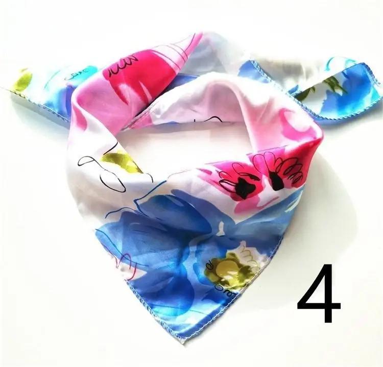 Color ScarvesWomen Wild Summer Performing Rituals Small Square Scarf