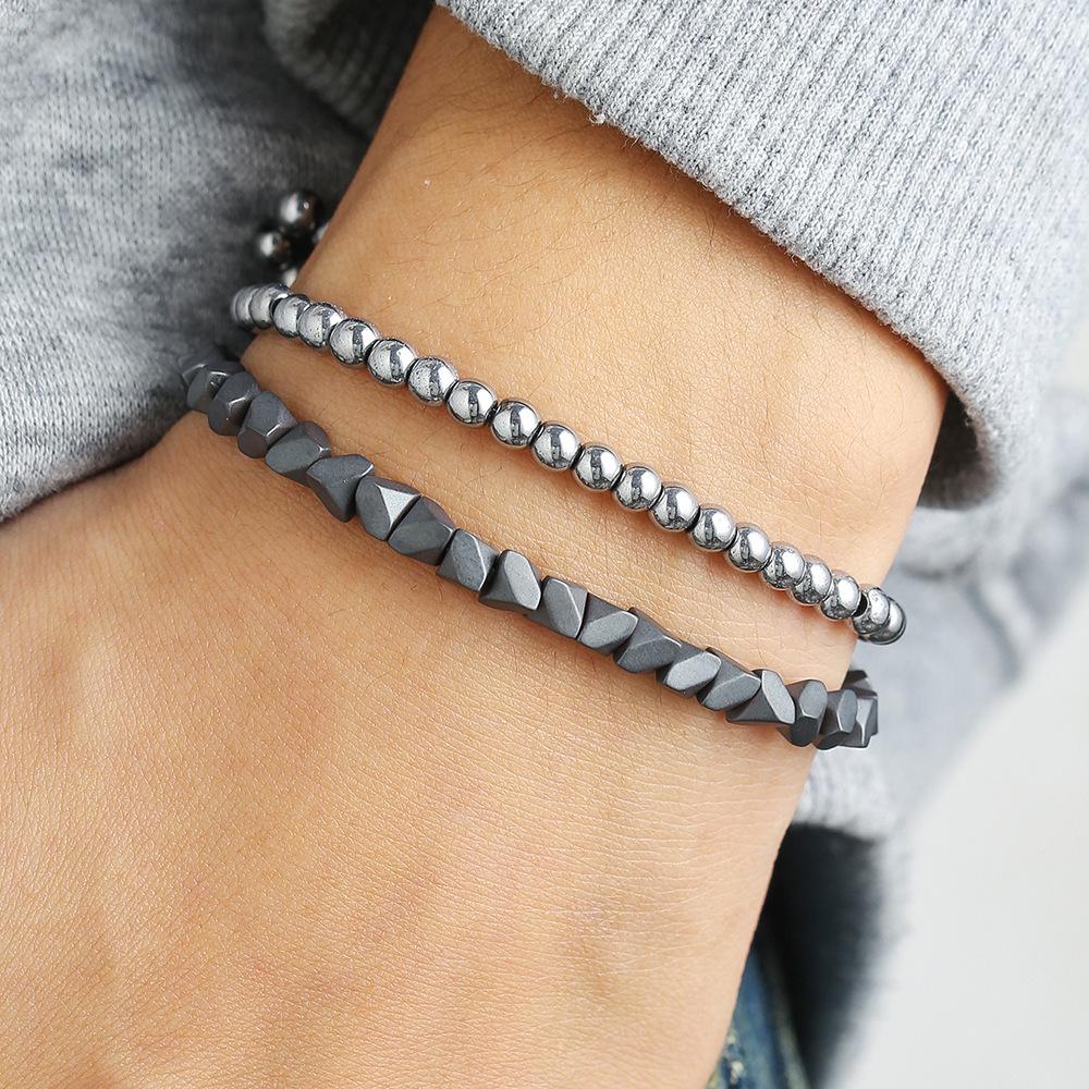 European and American hand jewelry niche design sense metal wind black gallstone bracelet sweet cool beaded stacked wearing couple bracelet