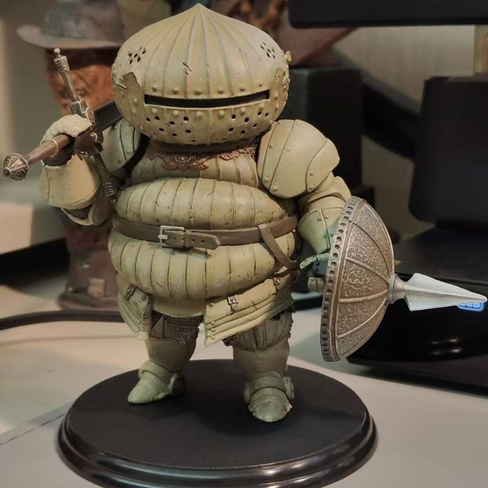 Dark Souls Катарианский Рыцарь Сигмайер Игровой Мультяшный Фигурка ПВХ Коллекционная Модель Подарок на День Рождения