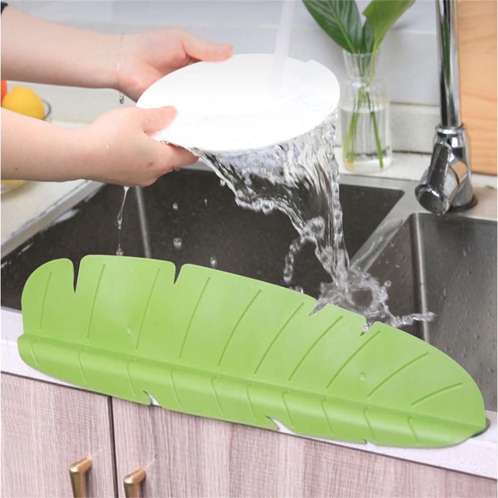 Защитные приспособления для воды для кухонной раковины Мягкий блок с клапаном в форме бананового листа для раковины с присоской Маслостойкий доступ к раковине