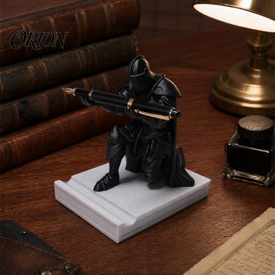 Секретный Стиль Настольный Аксессуар 3D Печатный Рыцарь Держатель для Ручек, Коленопреклоненная Подставка, Изысканная Премиум Качество Подставка для Демонстрации Лепная Статуя, Креативный Органайзер
