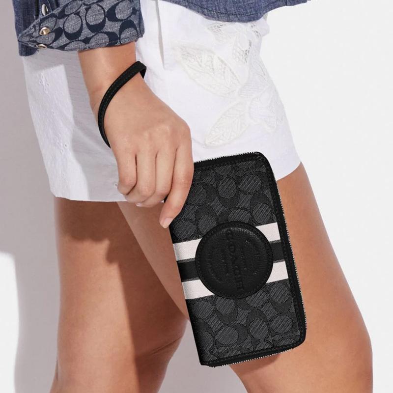Coach Кошелек Dempsey 18 с круглым логотипом, полосками, жаккардом, фактурной кожей, женский, черный C9073-SVRT6