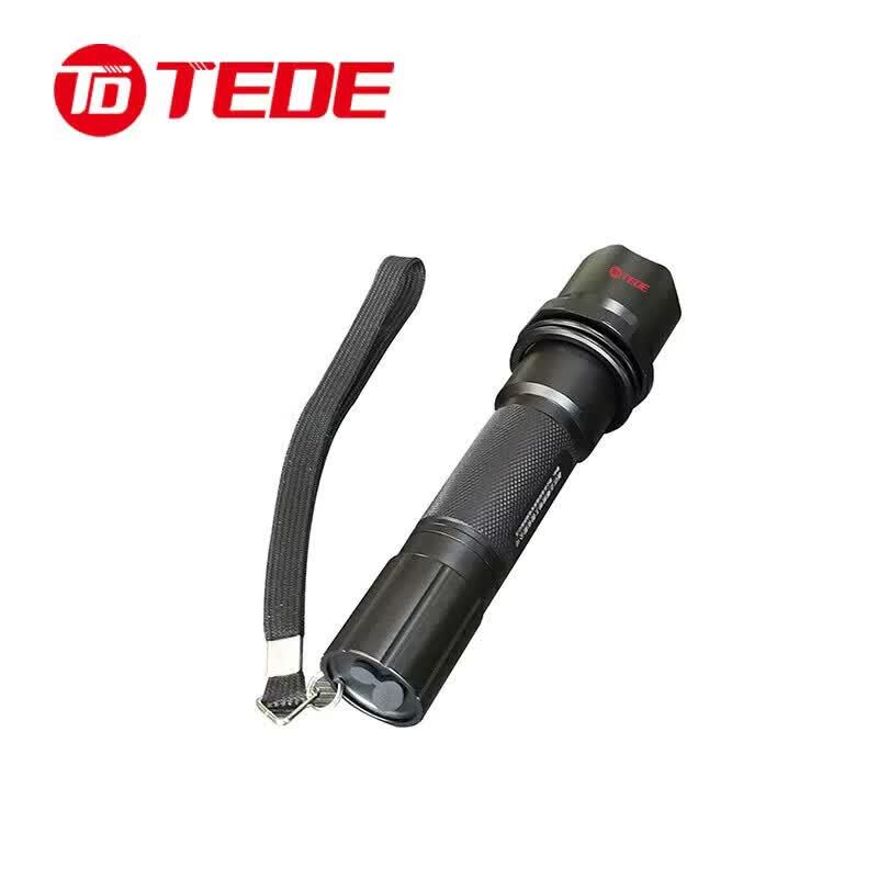 Многофункциональный перезаряжаемый фонарик TEDE