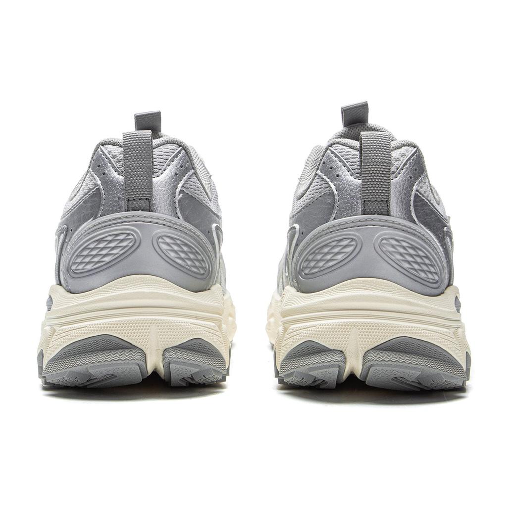 Li Ning Carefree V2 Амортизирующие Скользкие Устойчивые к истиранию Упругие Низкие Кроссовки для бега Женские Серый Серебристый ARXV008-3