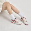New Balance 550 Кроссовки цвета морской соли и настоящего красного BB550VTB