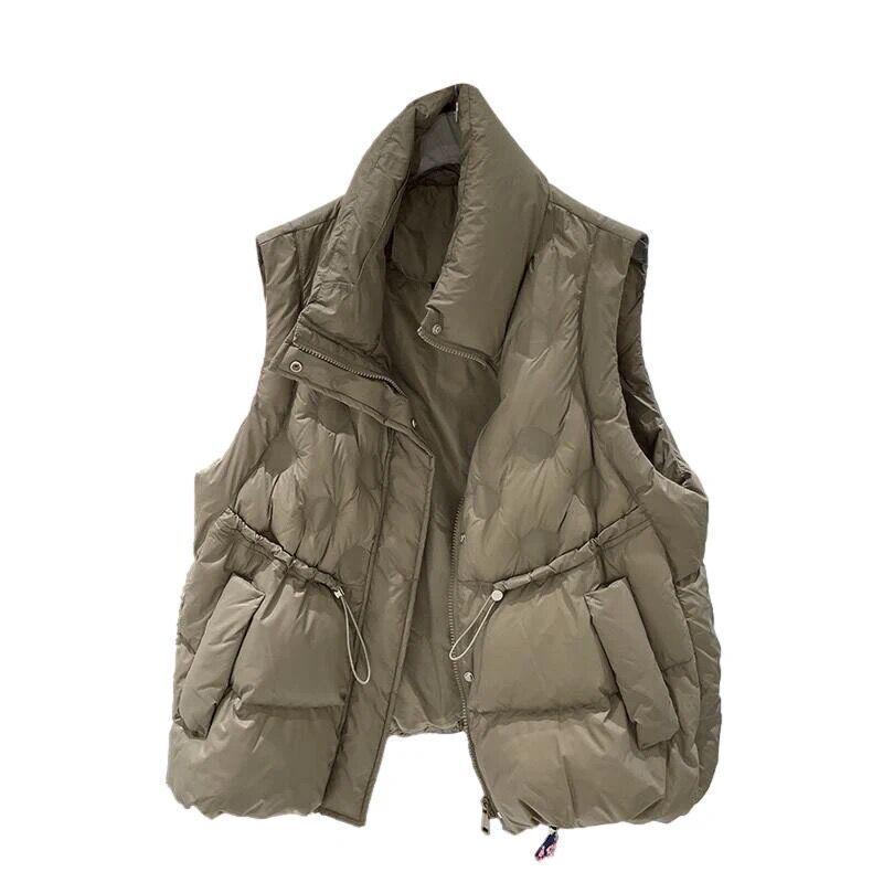 Женский легкий универсальный жилет с воротником-стойкой на осень/зиму 2023