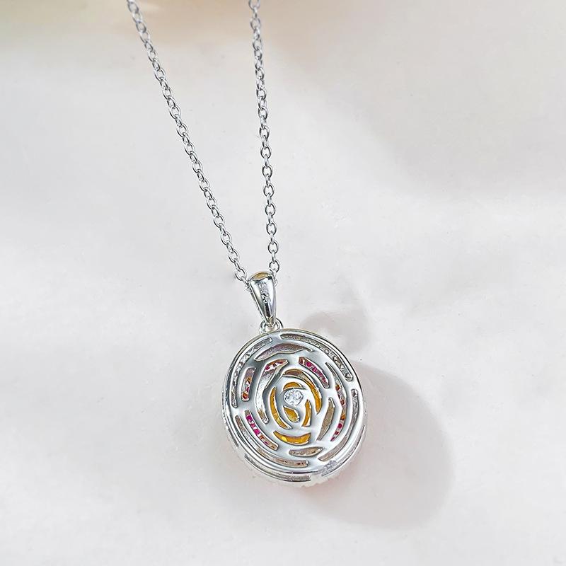 New S925 Silver Oval Four Claw Pendant Necklace, Niche, Exquisite, Fashionable, High-quality Wedding Jewelry