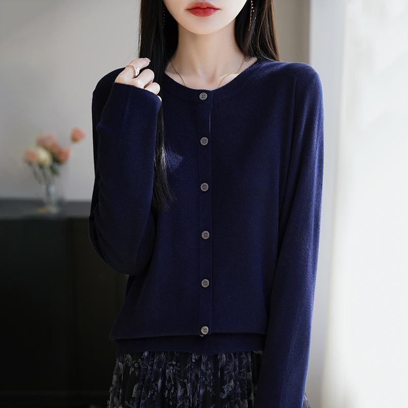 Женский легкий кардиган из 50% шерсти и 50% шелка Mulberry — универсальный трикотаж на все 4 сезона для комфорта и стиля в любое время года