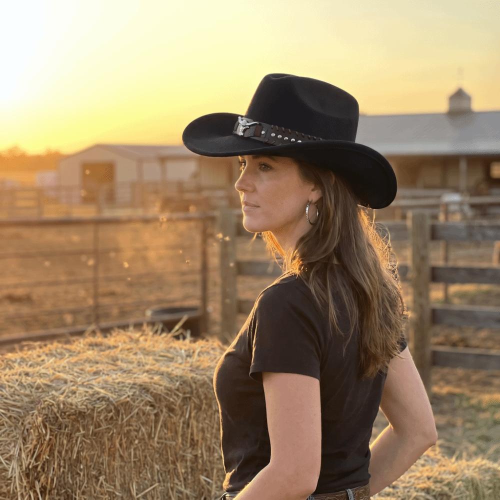 Wide Brim Felt Cowgirl Hat Rivet Sun Hat Fashion Western Cowboy Hat Outdoor Use