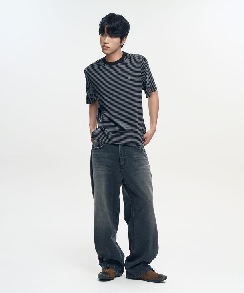 SLOW RECORD HOUSE Striped Short Sleeve T-Shirt_Black