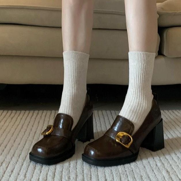 Весна и осень Британский ветер однопедальные туфли квадратной формы на высоком каблуке Маленькие кожаные туфли Женские туфли JK на толстом каблуке Одинарные туфли