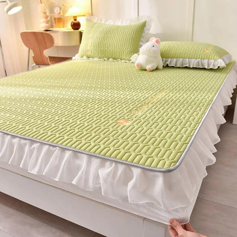 Летняя латексная крутая простыня, наволочка, комплект из 3 предметов, домашний текстиль, нескользящий чехол на кровать с кружевным двуспальным покрывалом, наматрасник