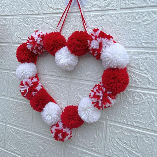 Венок ко Дню святого Валентина, плюшевое помпоновое сердечко, украшение для входной двери, романтическое пушистое любовное сердечко, украшение для свадебного домашнего декора