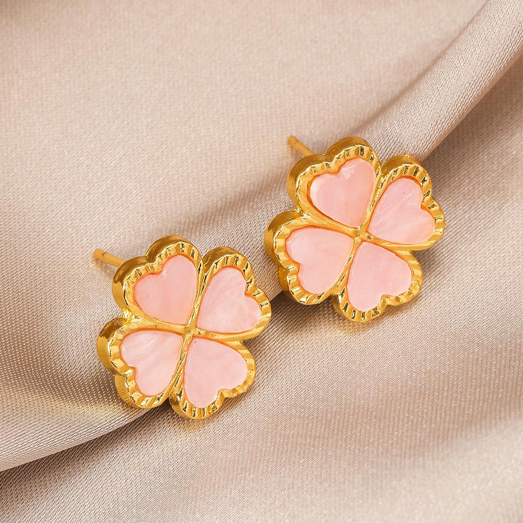 Four-Leaf Clover Women's Earrings Celebrity Temperament Simple Earrings Light Luxury Senior Sense Of Personality Versatile Earrings