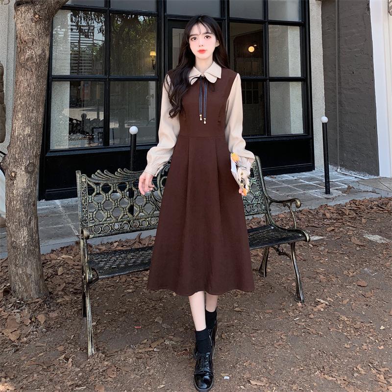 Slightly fat mm French college dress autumn and winter new long-sleeved fake two-piece skirt, thin literary Mori long dress