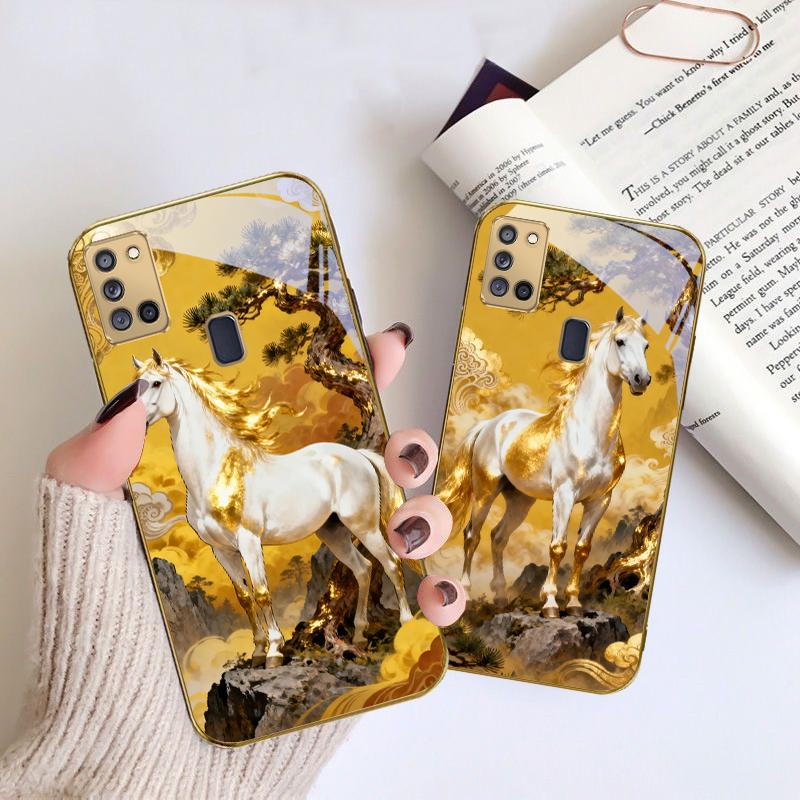 Высокая и крепкая лошадь Для Samsung A 31 32 A33 A34 35 14 A15 13 A16 25 26 50 52 53 54 55 56 70 71 72 73 Золотой стеклянный чехол для телефона
