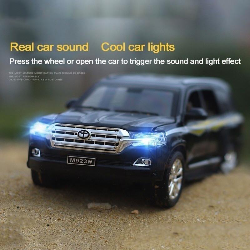 1/24 масштаб Land Cruiser, литая под давлением модель автомобиля, игрушечный автомобиль с откатным механизмом, звуком и светом для детей, коллекция подарков для мальчиков и девочек