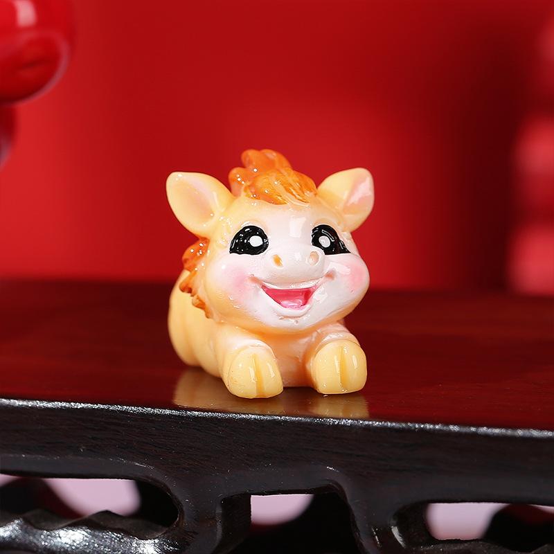 1/2 шт. Реалистичная фигурка-талисман в виде лошади по знаку зодиака из смолы, 2026 год Лошади, декоративные китайские миниатюрные фигурки лошадей