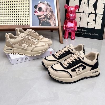 Ins корейская версия новой женской обуви для пап 2025 года, весна, студенческие беговые спортивные туфли на толстой подошве, увеличивающие рост, повседневная обувь для женщин A327