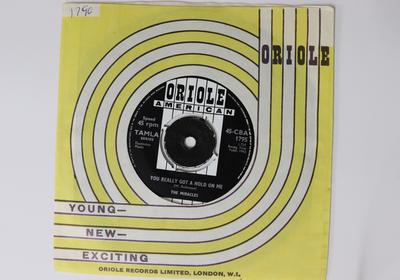 7-дюймовая пластинка MIRACLES - You Really Got A Hold On Me / Happy 45CBA1795 ORIOLE AMERICAN 1963 UK Soul/Funk б/у