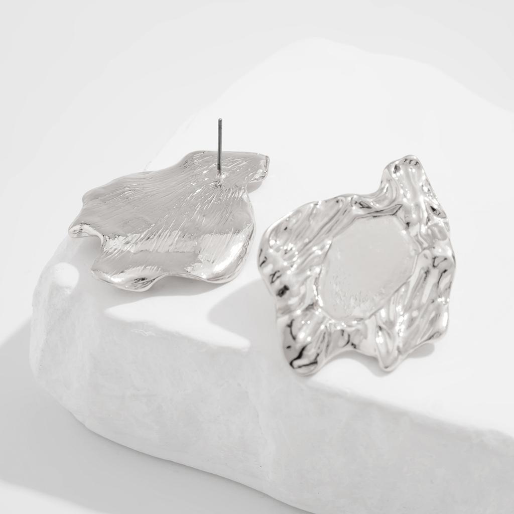 Аксессуары Простые металлические геометрические круглые глянцевые INS Feng Shui пульсирующие нерегулярные геометрические серьги-гвоздики женские