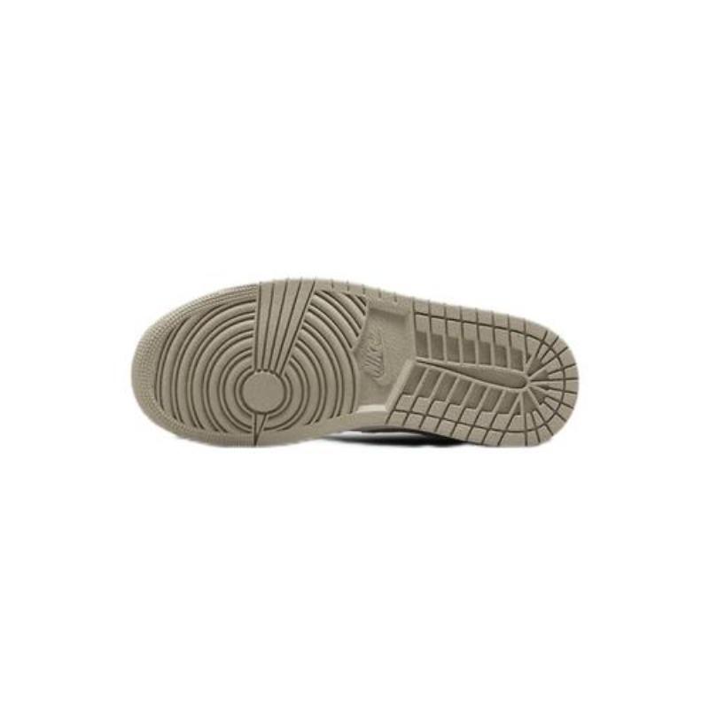 Jordan 1 Низкий SE Команда Золотой W - FN3722-701