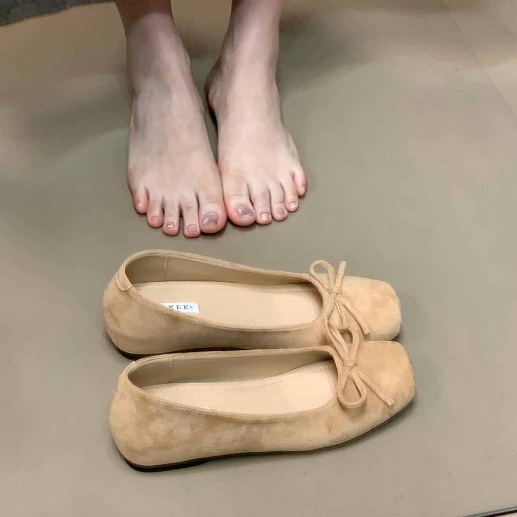 Ретро темперамент французские замшевые балетки на скрытой платформе женские осень 2025 новые туфли-лодочки с бантом для вечера