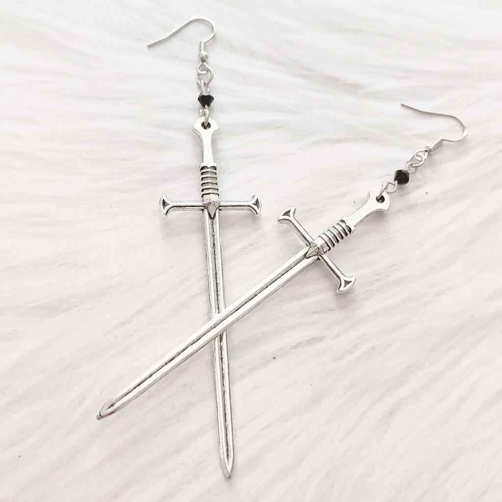 Ретро серьги для женщин Модные, универсальные, изысканные и стильные серьги-гвоздики для женщин