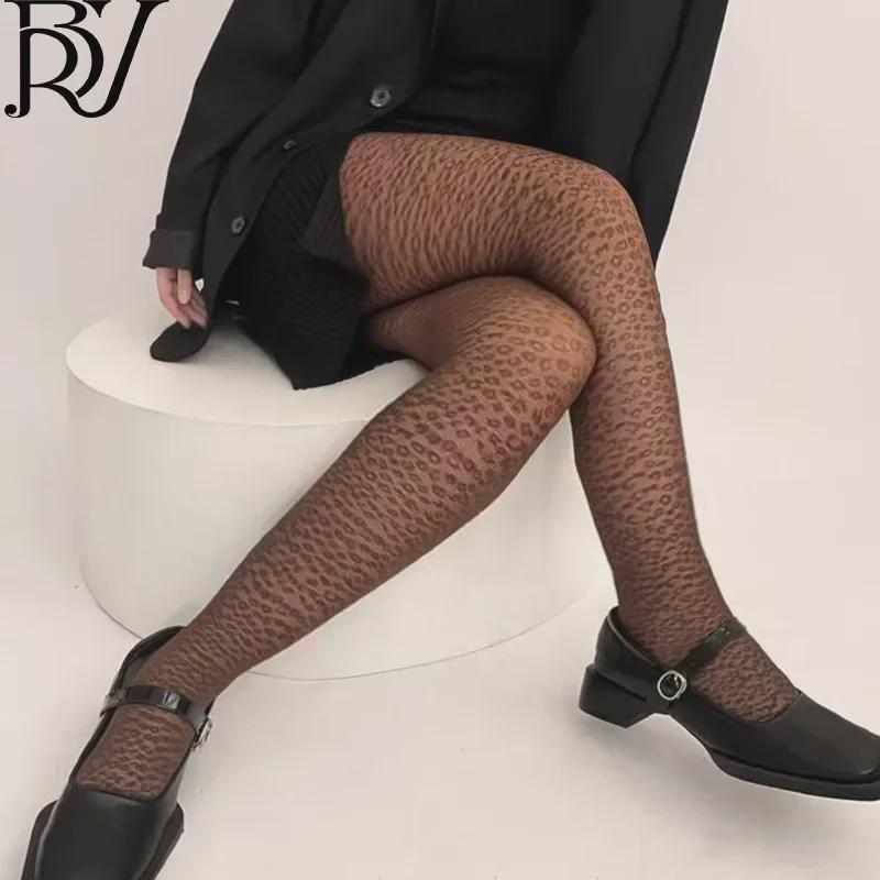 Leopard Print Jacquard Slimming White Pantyhose for Women - Retro, Sexy, and Perfect for Early Autumn