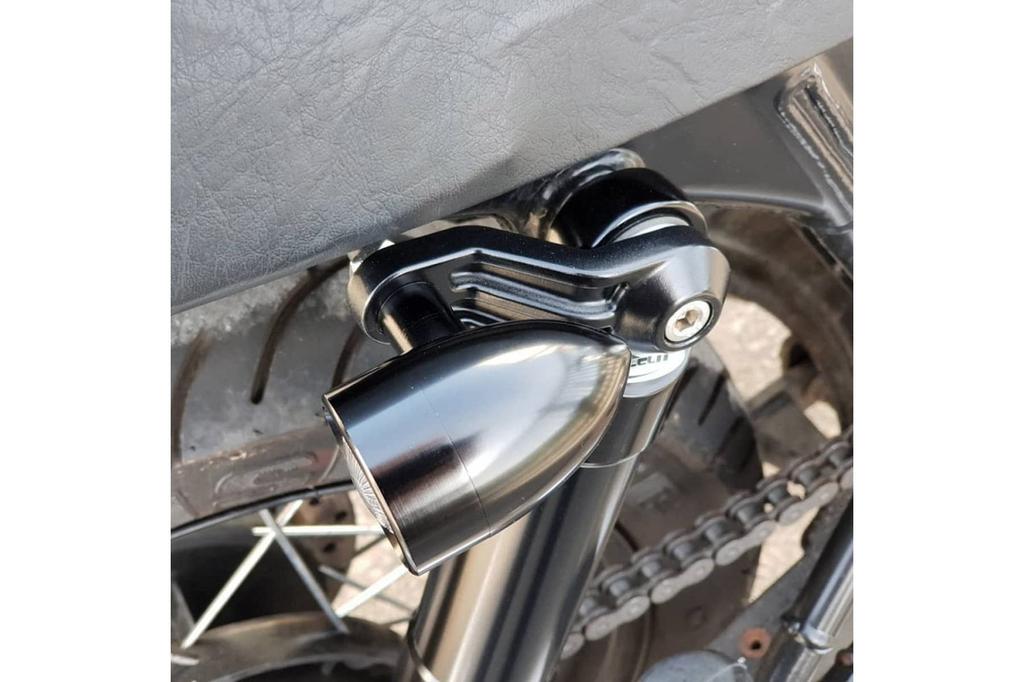 Motone MMU005 Кронштейн указателя поворота, Street Twin, Street Scrambler, T100, T120, Крепление заднего амортизатора, Для M8/M10, Черный