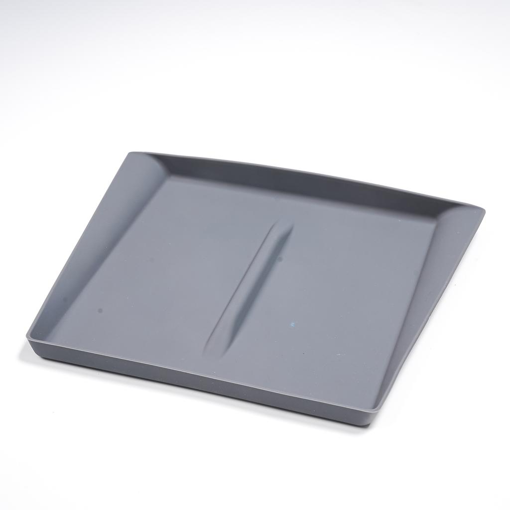 Для Tesla Model 3 Highland 2024 беспроводной зарядный защитный коврик с коробкой для хранения силиконовый водонепроницаемый коврик держатель для телефона и очков